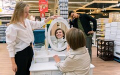 shopping-muškarci-žene-modnialmanah-kupovina