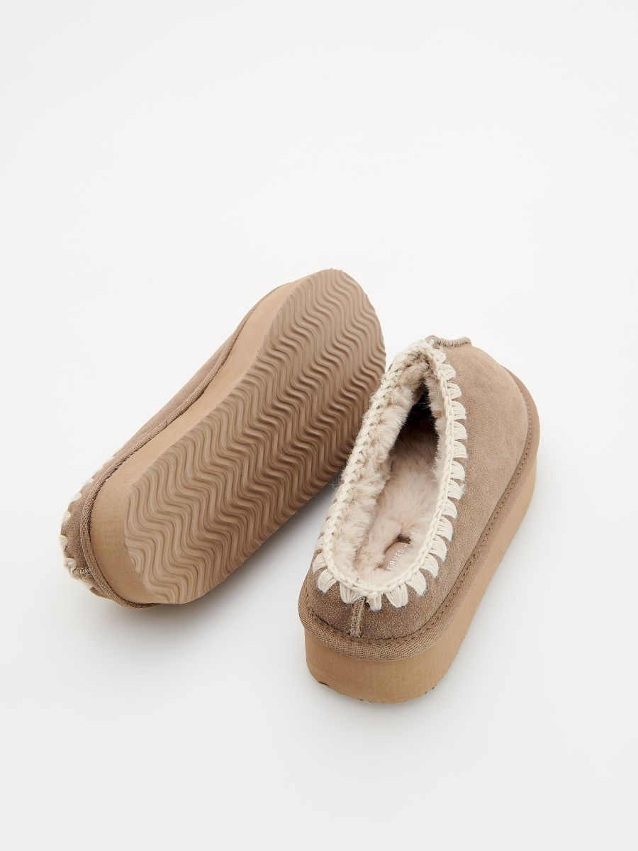 Reserved-ankle-boots-fashion-modnialmanah