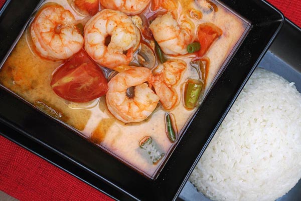 Thai-Me-Up-by-Lira-gastronomija-modnialmanah