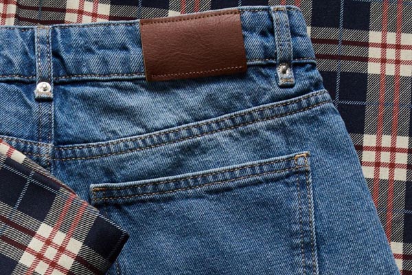 fashion-retro-odjevni-predmeti-podstava-u-boji-modnialmanah