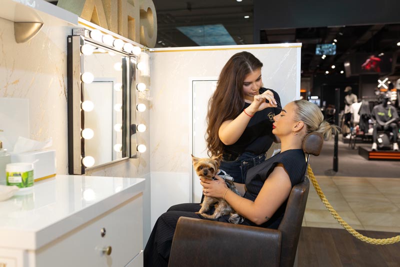 pet-friendly-CHIX-threading-bar-lifestyle-modnialmanah