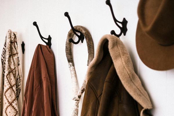 savjet-držač-vješalica-što-objesiti-modnialmanah