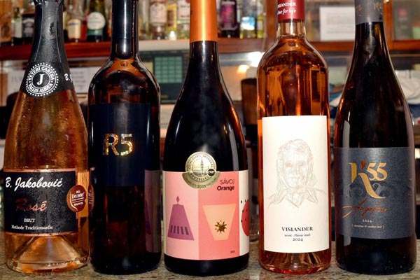 vino-uz-žlicu-thai-me-up-by-lira-wine-enogastronomija-modnialmanah