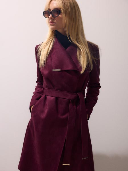 fashion-reserved-Burgundy-boja-modnialmanah