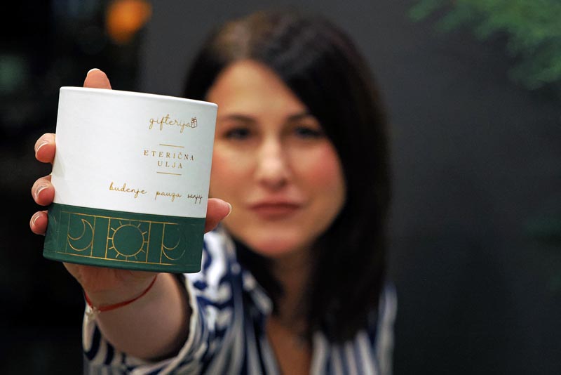 gifterija-pokloni-poklon-paketi-modnialmanah-lifestyle-iva-špalj