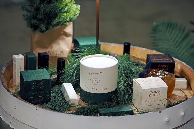 gifterija-pokloni-poklon-paketi-modnialmanah-lifestyle-iva-špalj