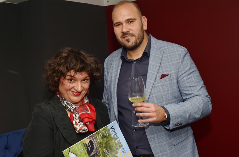 vina-jakovac-monocycle-bar-eno-gastro-modnialmanah