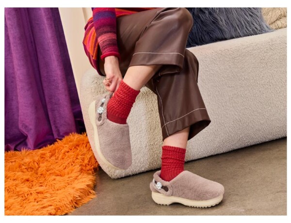 Crocs-Classic-Unforgettable-fashion-modnialmanah