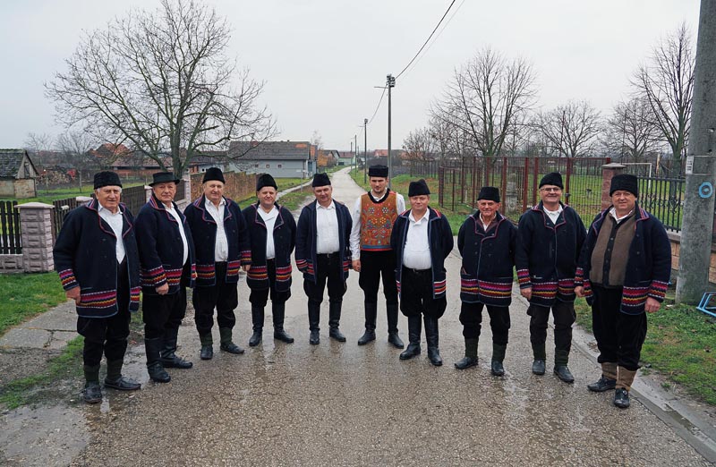 vinkovci-nijemci-božić-srijem-lifestyle-modnialmanah