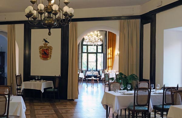 muflon-restoran-1444-mokrice-gastro-modnialmanah