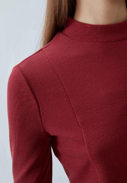 fashion-crvena-u-boji-vina-modnialmanah