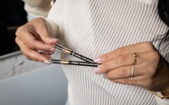 CHIX-olovke-za-obrve-CHIX-threading-bar-beauty-modnialmanah