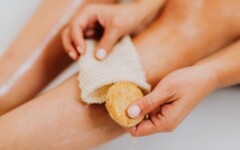 sapun-i-rukavica-za-tuširanje-beauty-modnialmanah