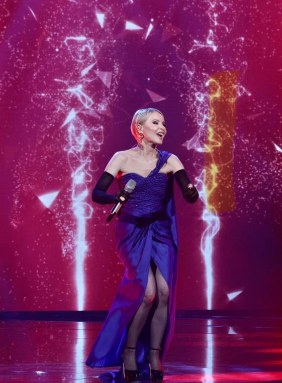 danijela-martinović-dora-haljina-fashion-modnialmanah