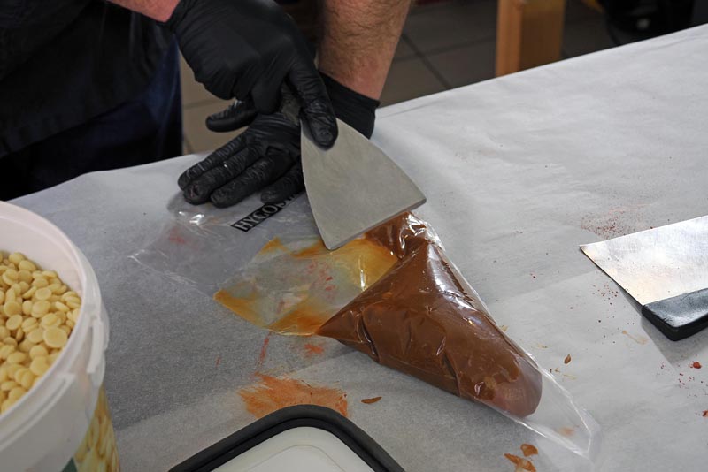 xococ-čokoladnica-ptuj-praline-gastro-modnialmanah