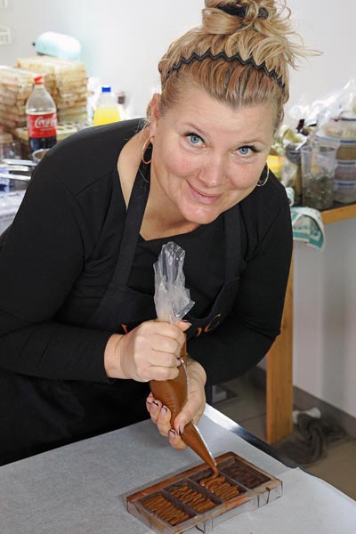 xococ-čokoladnica-ptuj-praline-gastro-modnialmanah