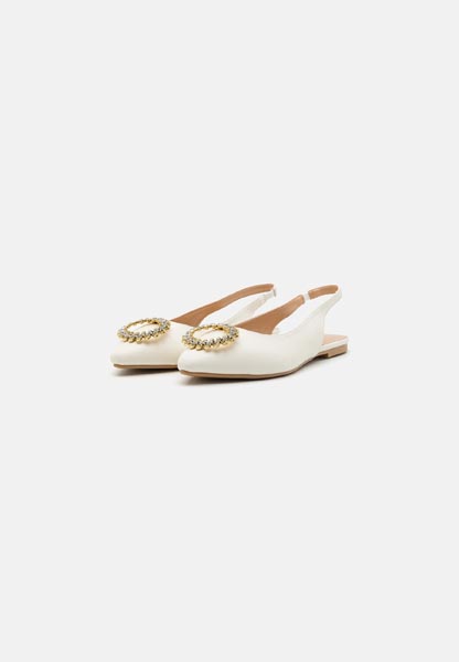 Pantone-Cloud-Dancer-boja-zalando-fashion-modnialmanah