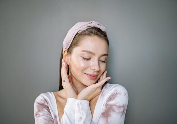 beauty-bore-u-pet-minuta-modnialmanah-masaža-lica