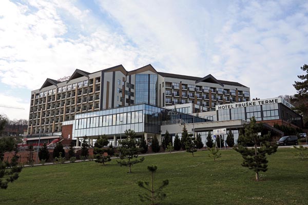 fruške-terme-vrdnik-fruška-gora-vojvodina-srbija-modnialmanah-Mövenpick-lifestyle