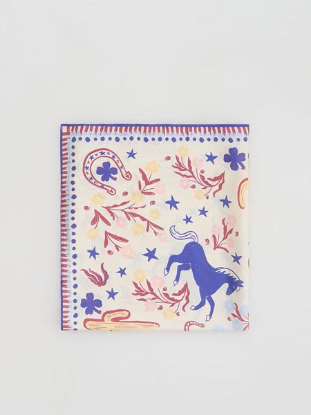 fashion-moda-jedna-marama-tri-stila-modnialmanah-reserved