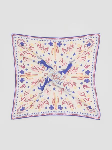 fashion-moda-jedna-marama-tri-stila-modnialmanah-reserved