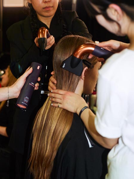 Runway-Ready-Dysonxisseymiyake-beauty-modnialmanah