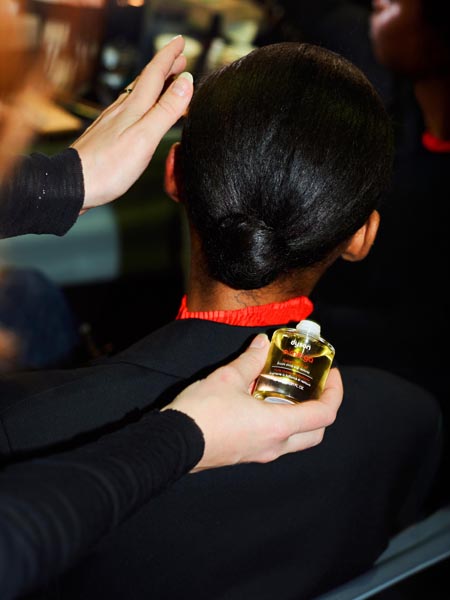 Runway-Ready-Dysonxisseymiyake-beauty-modnialmanah