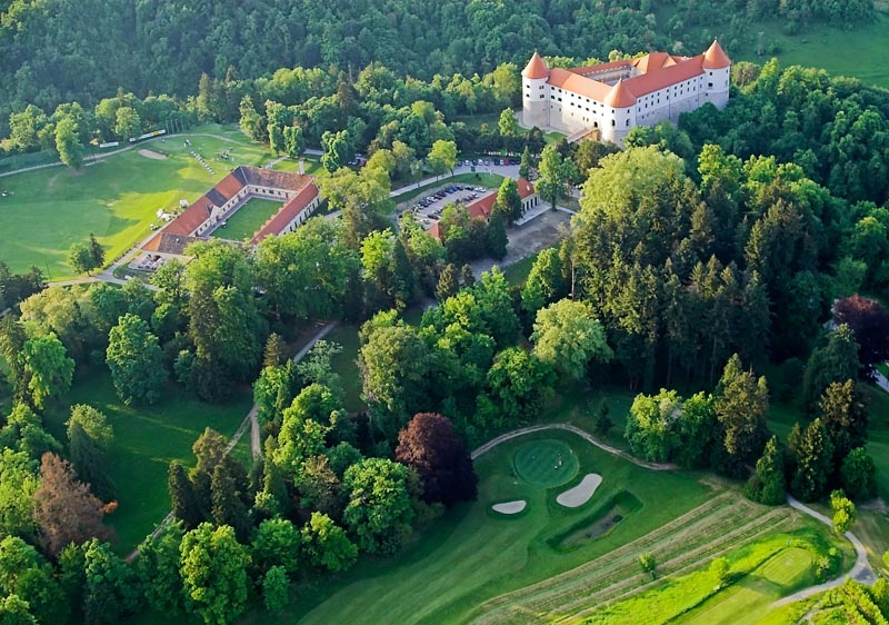 mokrice-gastronomija-golf-restoran-1444-modnialmanah-terme-čatež