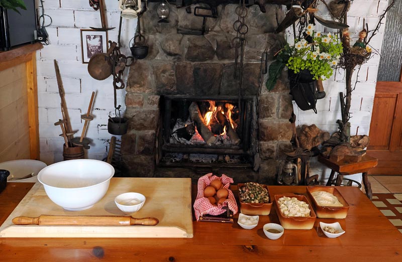 bribirski-tradicionalni-prisnac-vinodolske-općine-vinodol-modnialmanah