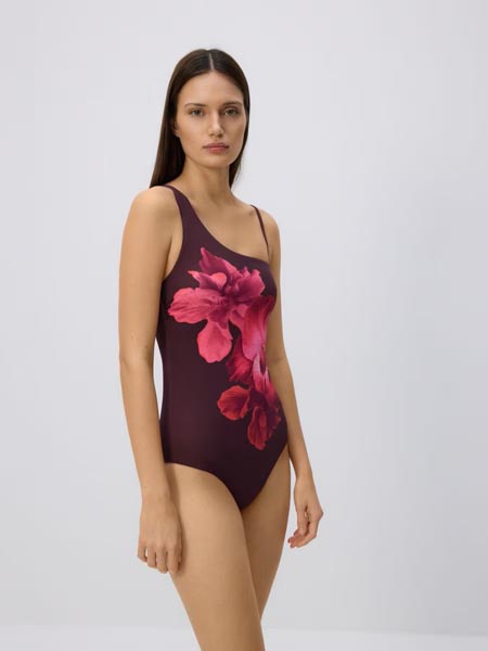 fashion-reserved-bazen-kupaći-kostim-modnialmanah