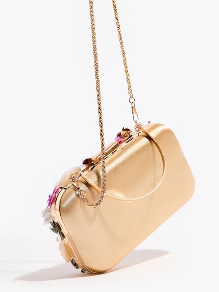 fashion-modni-detalji-izlazak-modnialmanah