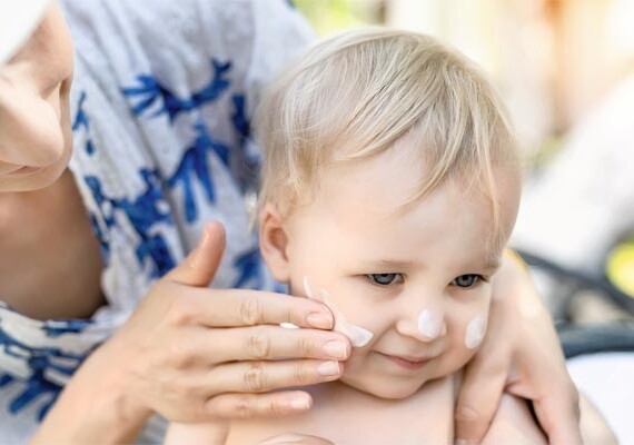 A-DERMA-Exomega-Control-SPF-50+emolijentna-krema-beauty-modnialmanah