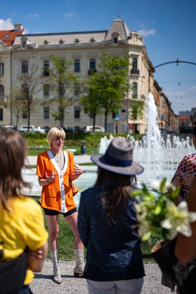 Održiva-umjetnost-u-javnom-prostoru-Oblo-fontana-izlazeceg-sunca-modnialmanah-lifestyle