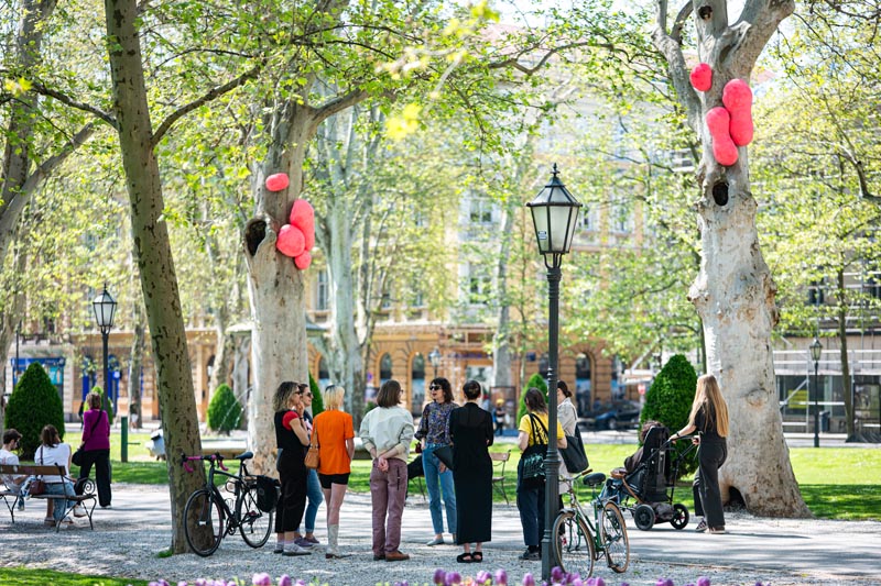 Održiva-umjetnost-u-javnom-prostoru-Oblo-fontana-izlazeceg-sunca-modnialmanah-lifestyle