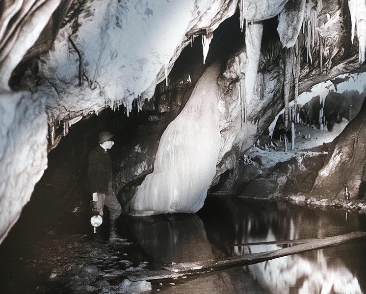 postojnska-jama-lifestyle-hotel-jama-predjamski-grad-izlet-vikend-modnialmanah