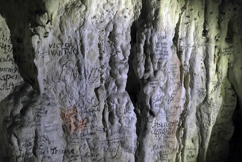 postojnska-jama-lifestyle-hotel-jama-predjamski-grad-izlet-vikend-modnialmanah