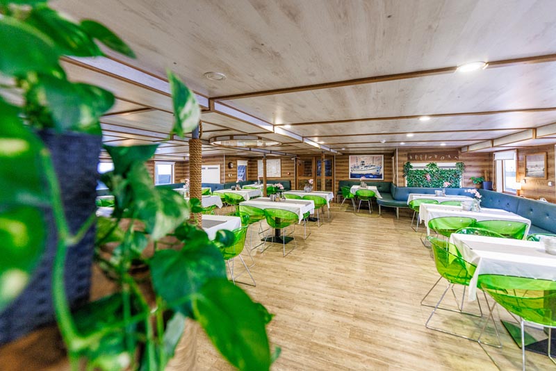 lifestyle-botel-marina-rijeka-modnialmanah
