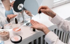 beauty-previše-kozmetike-modnialmanah