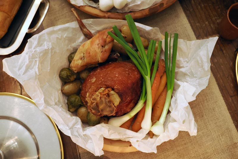 gozba-dvorac-mokrice-gastronomija-modnialmanah