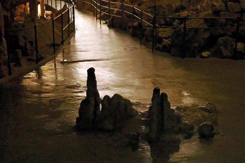 postojnska-jama-lifestyle-hotel-jama-predjamski-grad-izlet-vikend-modnialmanah