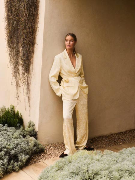 moda-u-bijelom-reserved-fashion-modnialmanah