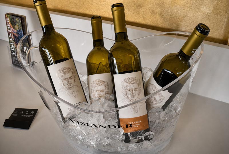 vislander-gastro-modnialmanah-wine-vino-vugava-bugava