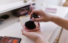beauty-rumenilo-ili-bronzer-modnialmanah-make-up-šminka