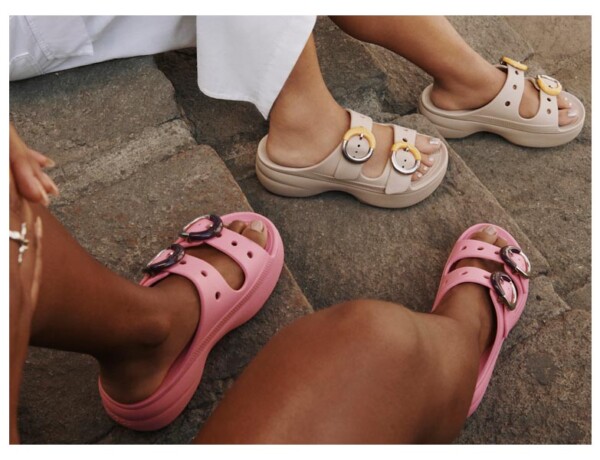 crocs-fashion-ljeto-modnialmanah