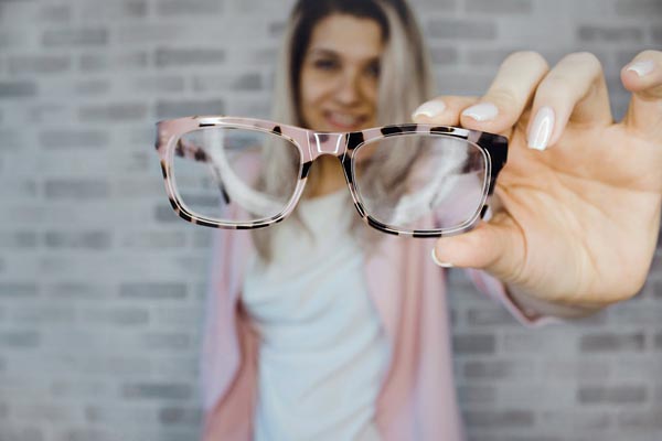 fashion-dioptrijske-naočale-modnialmanah