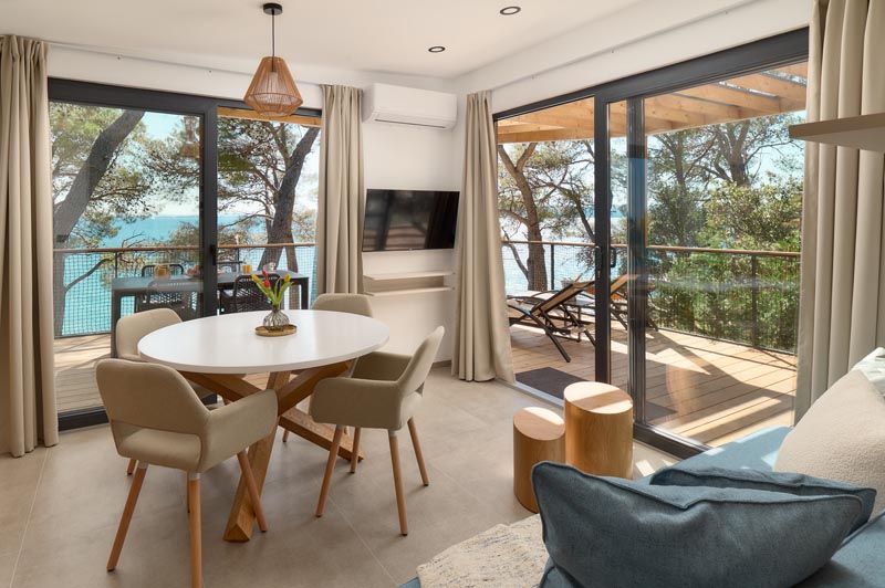 pine-beach-resort-pakoštane-modnialmanah-lifestyle