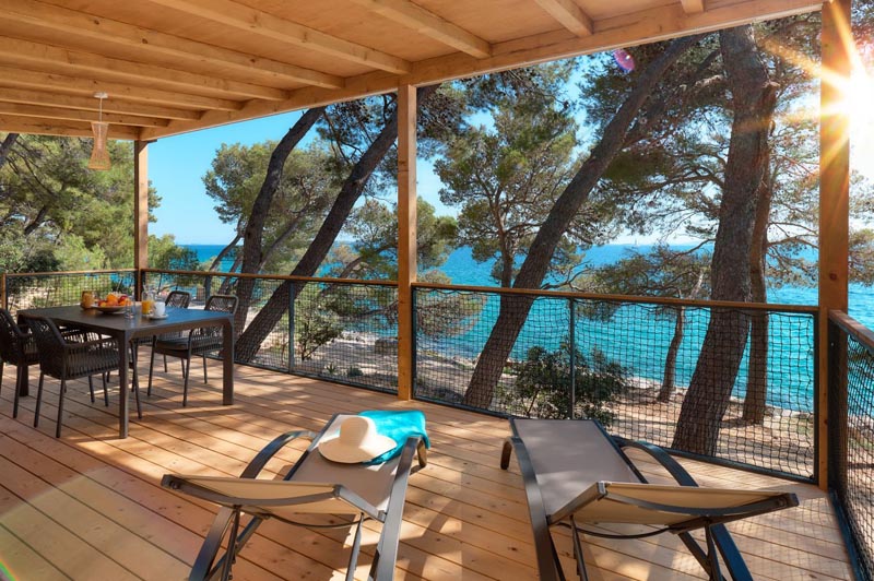 pine-beach-resort-pakoštane-modnialmanah-lifestyle