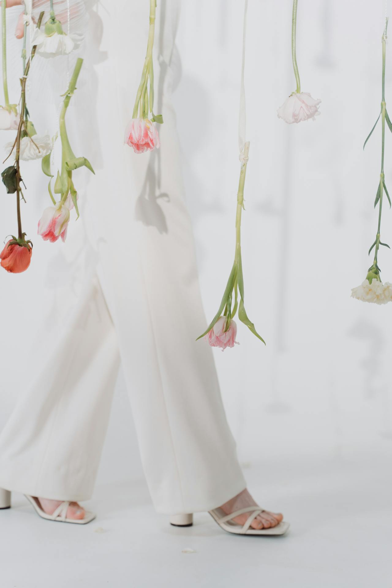 fashion-sandale-s-remenčićima-modnialmanah