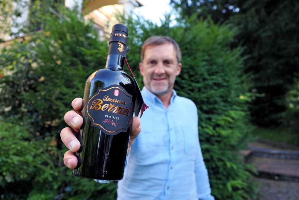 gastro-pri-staroj-vuri-modnialmanah-vino-uz-žlicu-eno-gastro