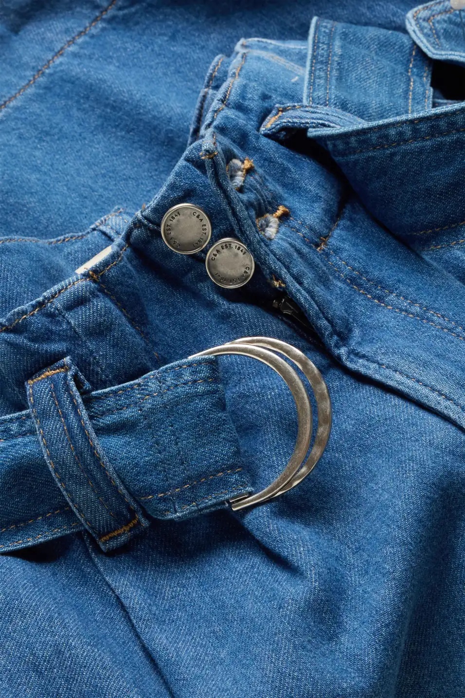 fashion-ženske-bermude-C&A-modnialmanah